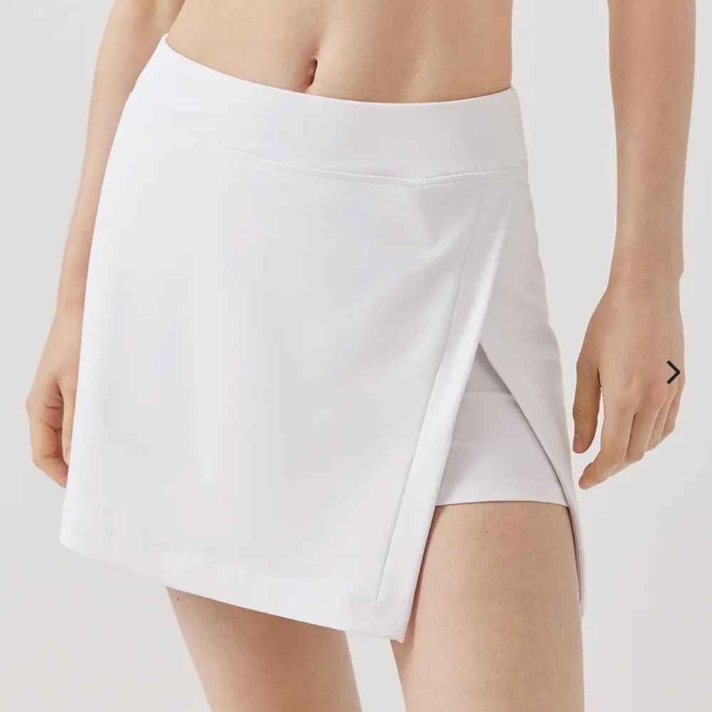 Outdoor voices court skort white medium